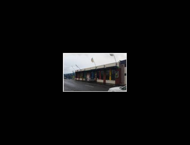 1,275M² RETAIL FOR SALE IN LANSDOWNE